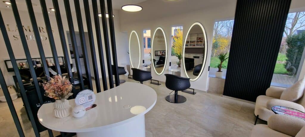 Glamaris Studio Friseursalon in Hochheim innen Ansicht